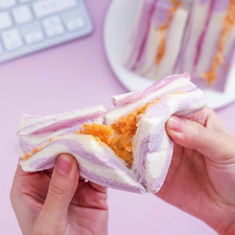 Bánh Sandwich Chà Bông Khoai Môn